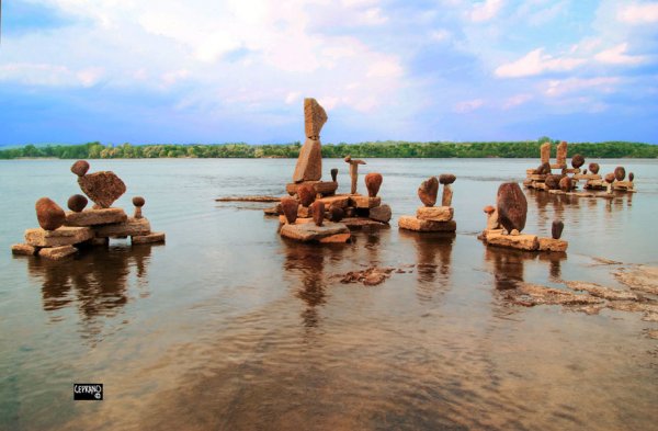 02sept_trails of balance